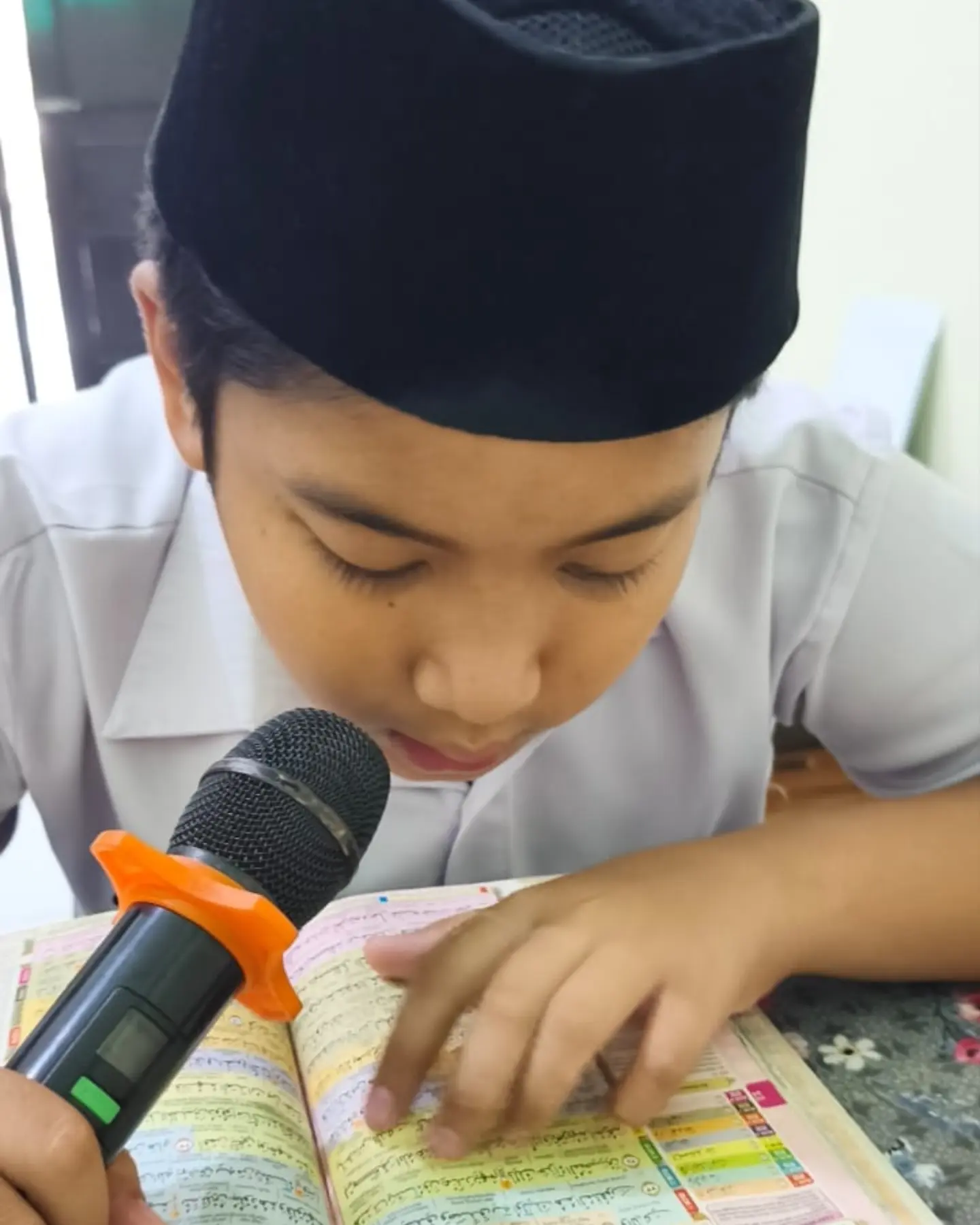 Pembiasaan Tadarus Pagi di SDIT Al-Falah
